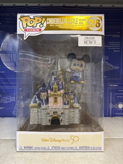 Funko Pop! Town #26 - Cinderella Castle & Mickey Mouse (Walt Disney World 50th)