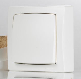 Legrand 097600 interrupteur va-et-vient saillie blanc