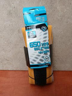 Pneu vélo 650B 650 x 42B (44-584) flancs beiges