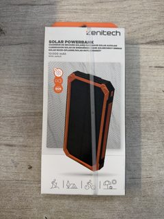 Chargeur solaire Powerbank Zenitech Solar Powerbank 8000 mAh avec lampe torche