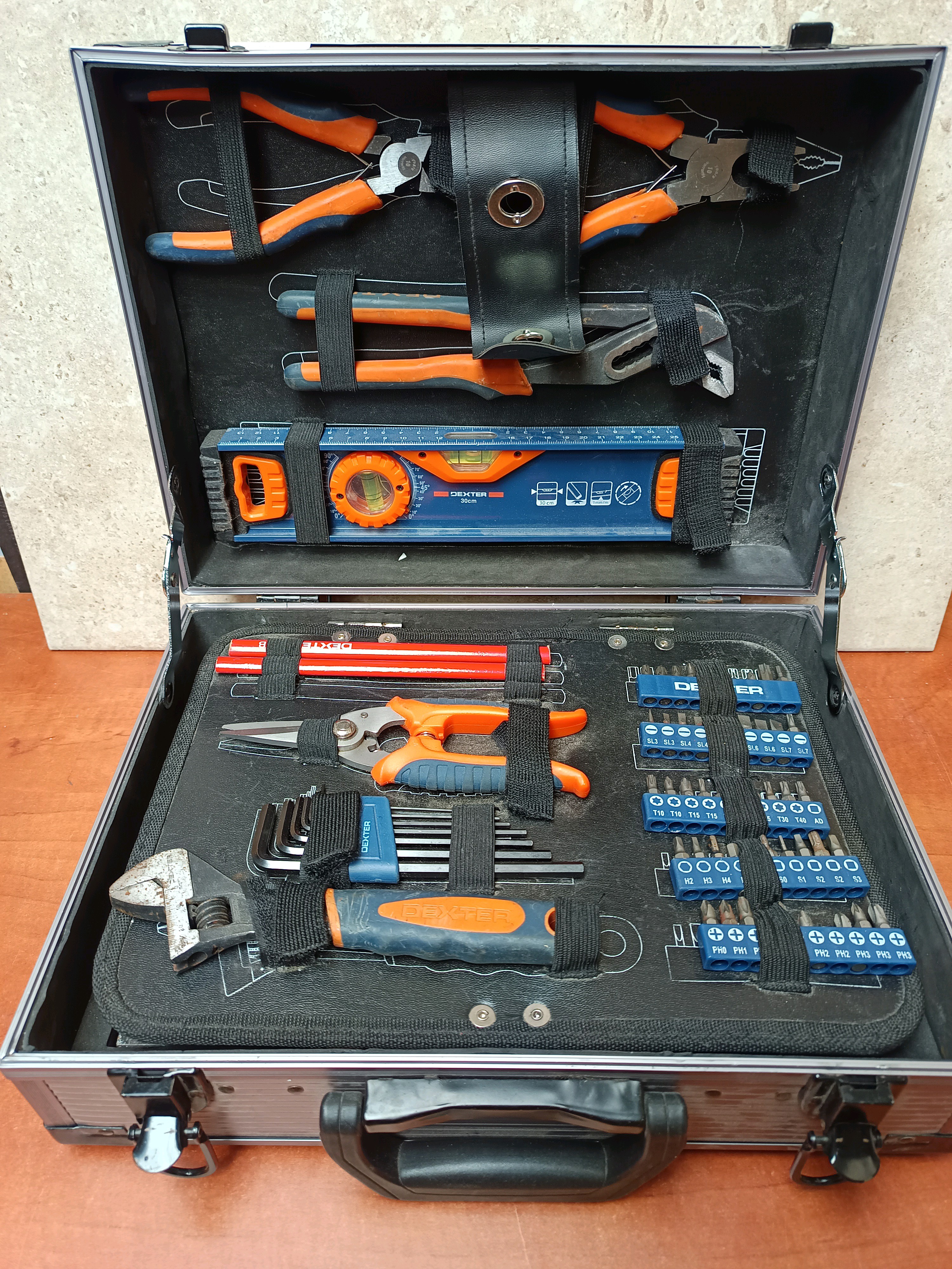 Mallette d’outillage Dexter