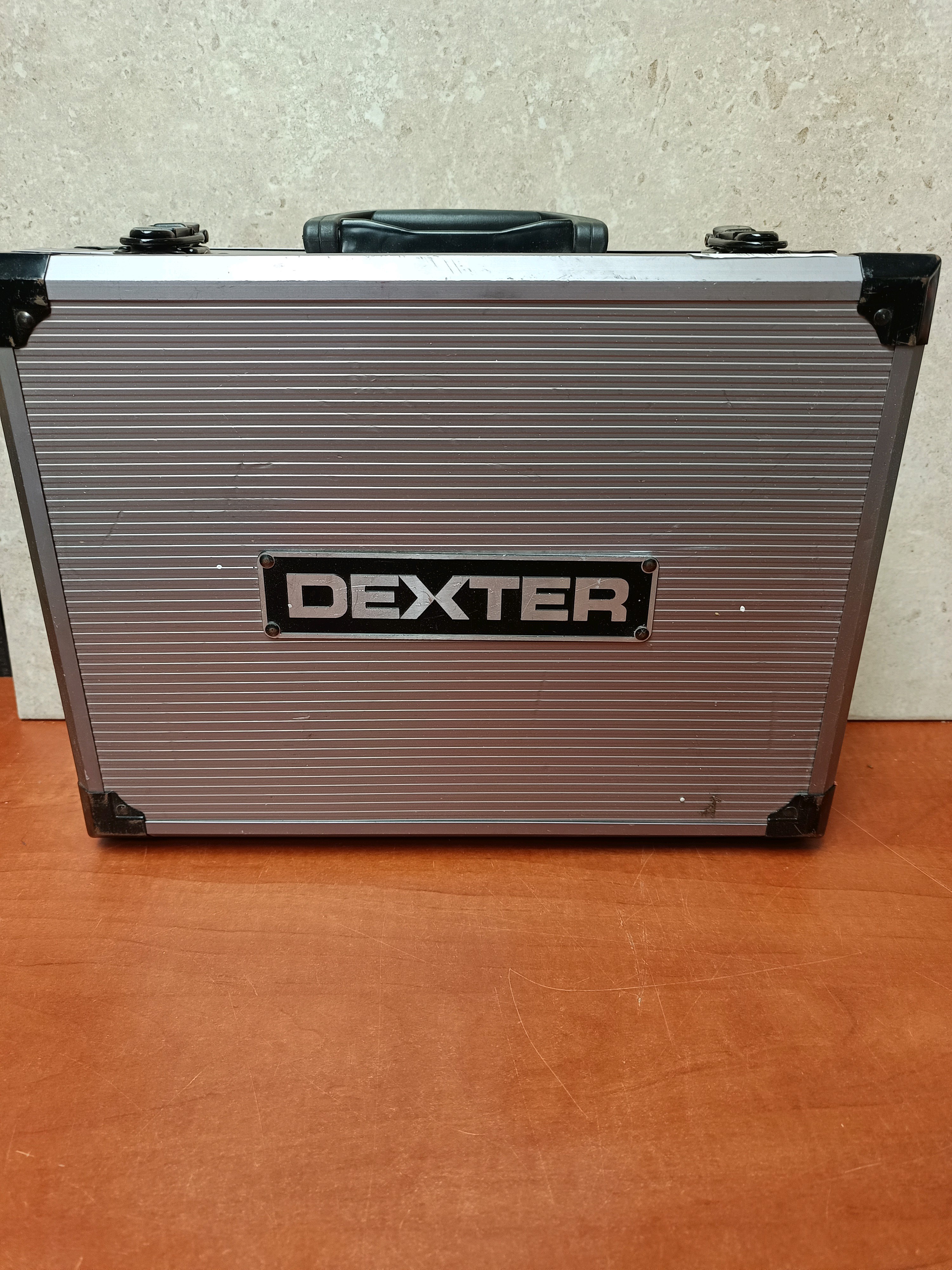 Mallette d’outillage Dexter — photo 3