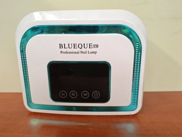 Lampe à ongles Blueque V10 professionnelle