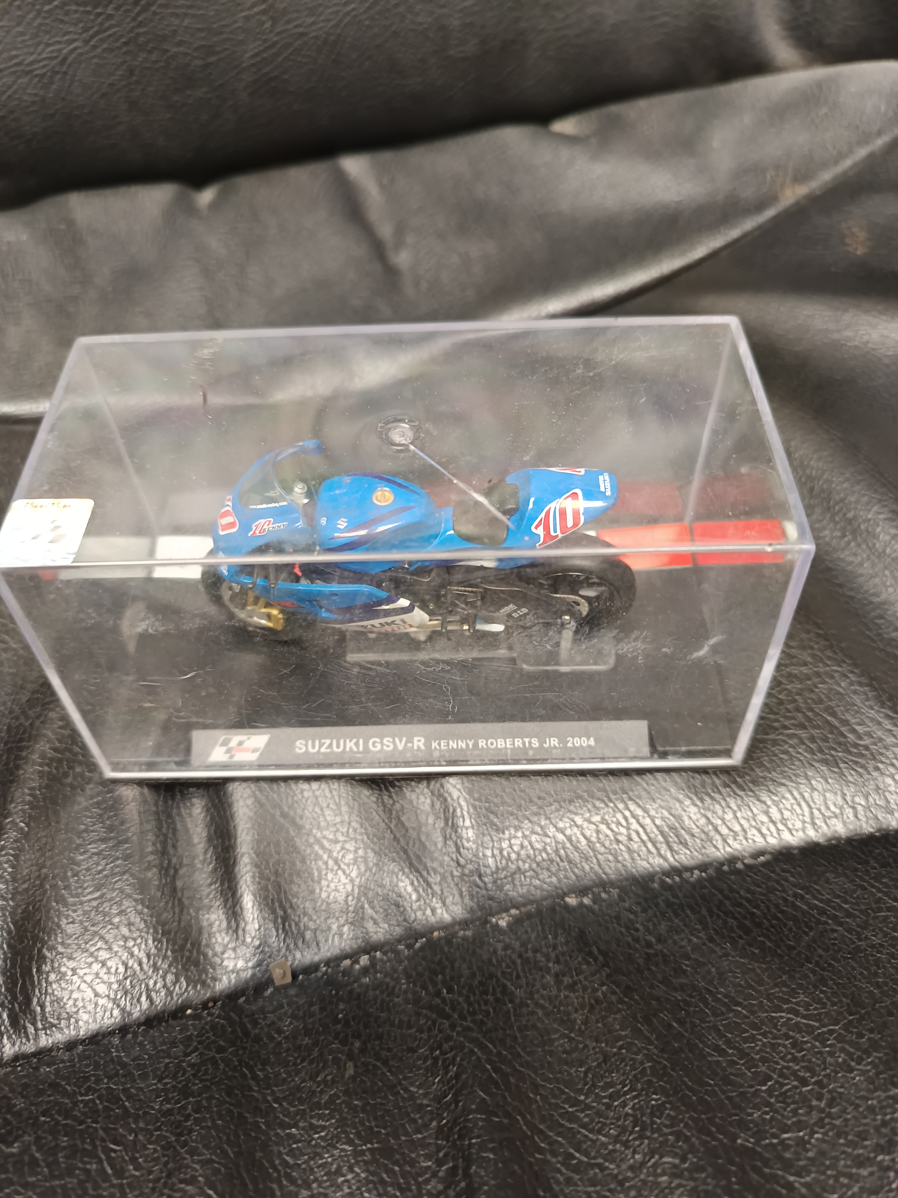 Suzuki GSV-R Kenny Roberts Jr. 2004