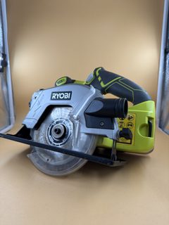 Scie circulaire Ryobi RWSL1801 18V 150 mm avec batterie 4,0 Ah