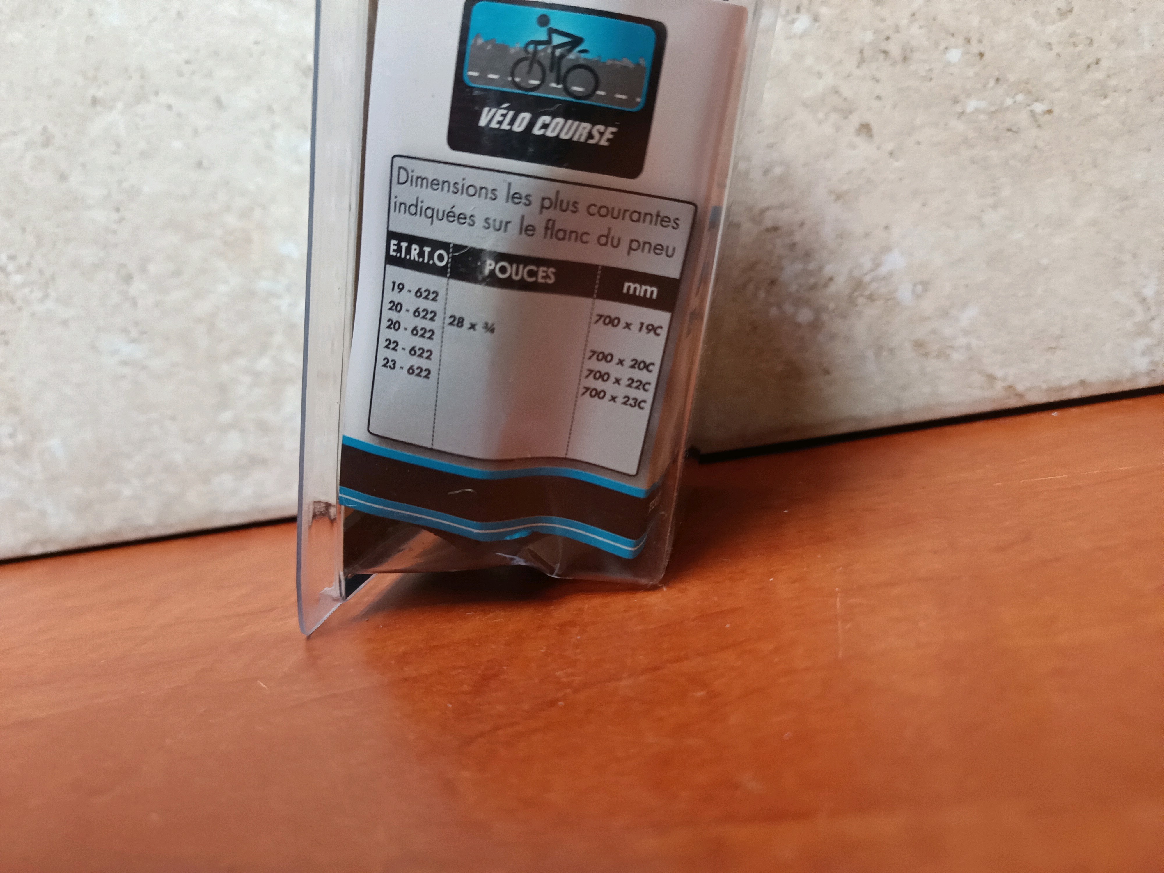 Chambre à air vélo 700 x 18–23C (valve Presta) — photo 3