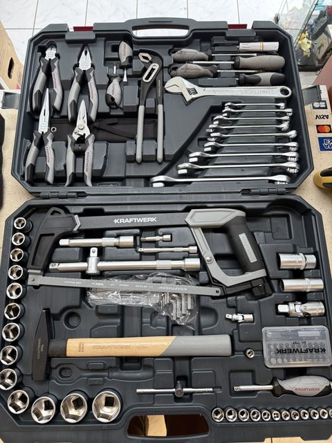 Coffret outils Kraftwerk Basic Line 204.105.600 1/4 et 1/2 pouces