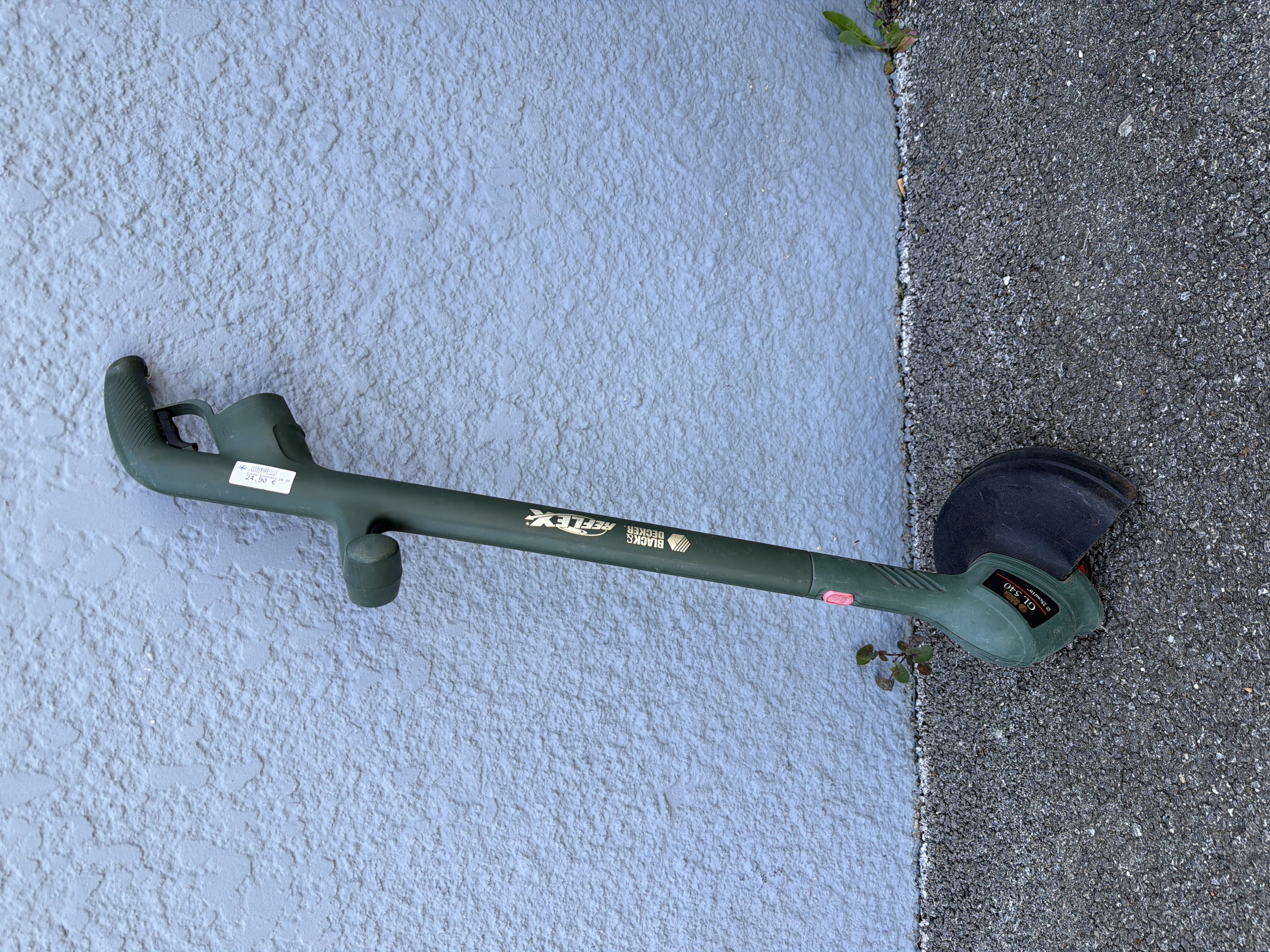 Coupe-bordure Black+Decker Reflex XT
