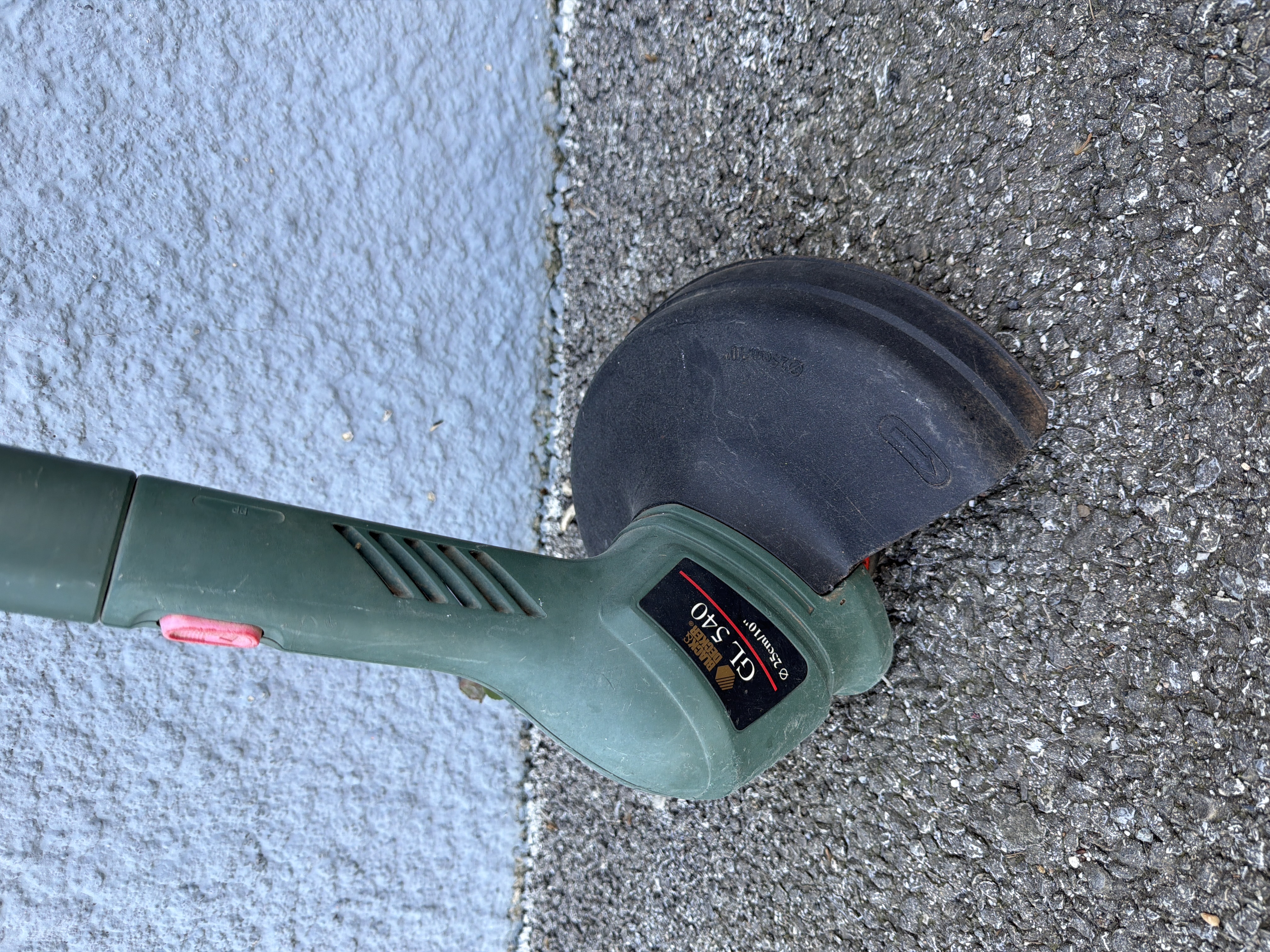 Coupe-bordure Black+Decker Reflex XT — photo 2