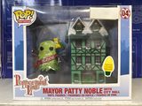 Funko Pop! Town Peppermint Lane #04 - Mayor Patty Noble with City Hall — photo 1