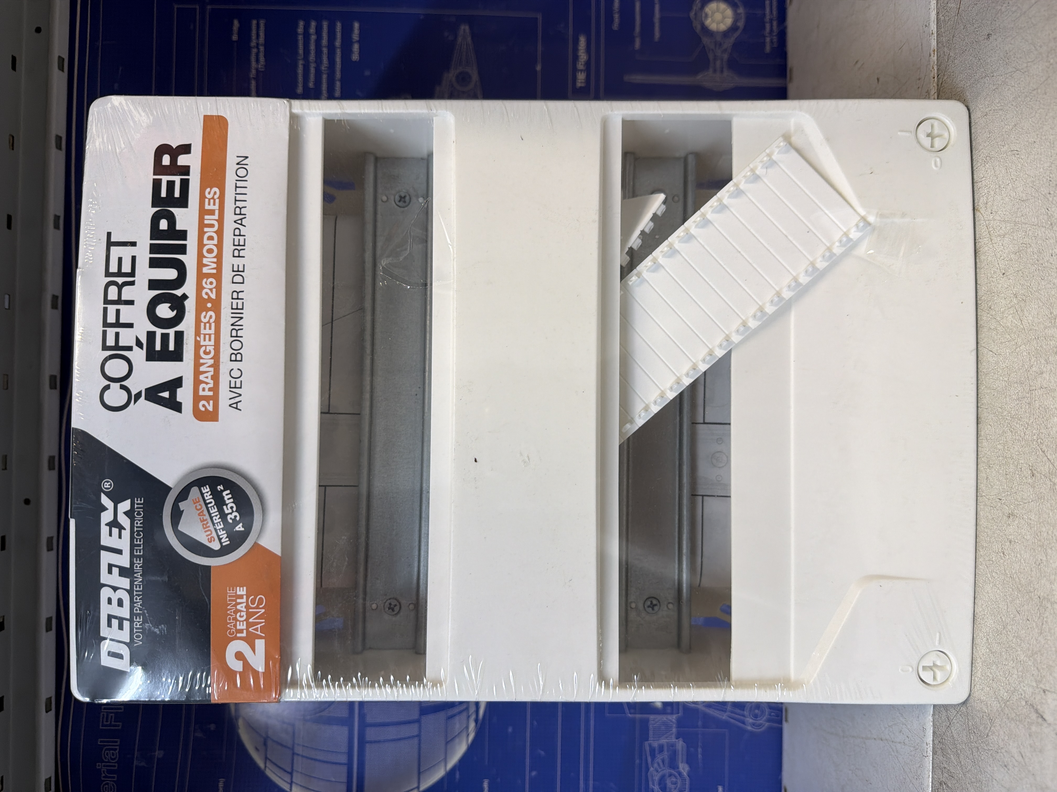 Coffret électrique Debflex 2 rangées 26 modules avec bornier de répartition