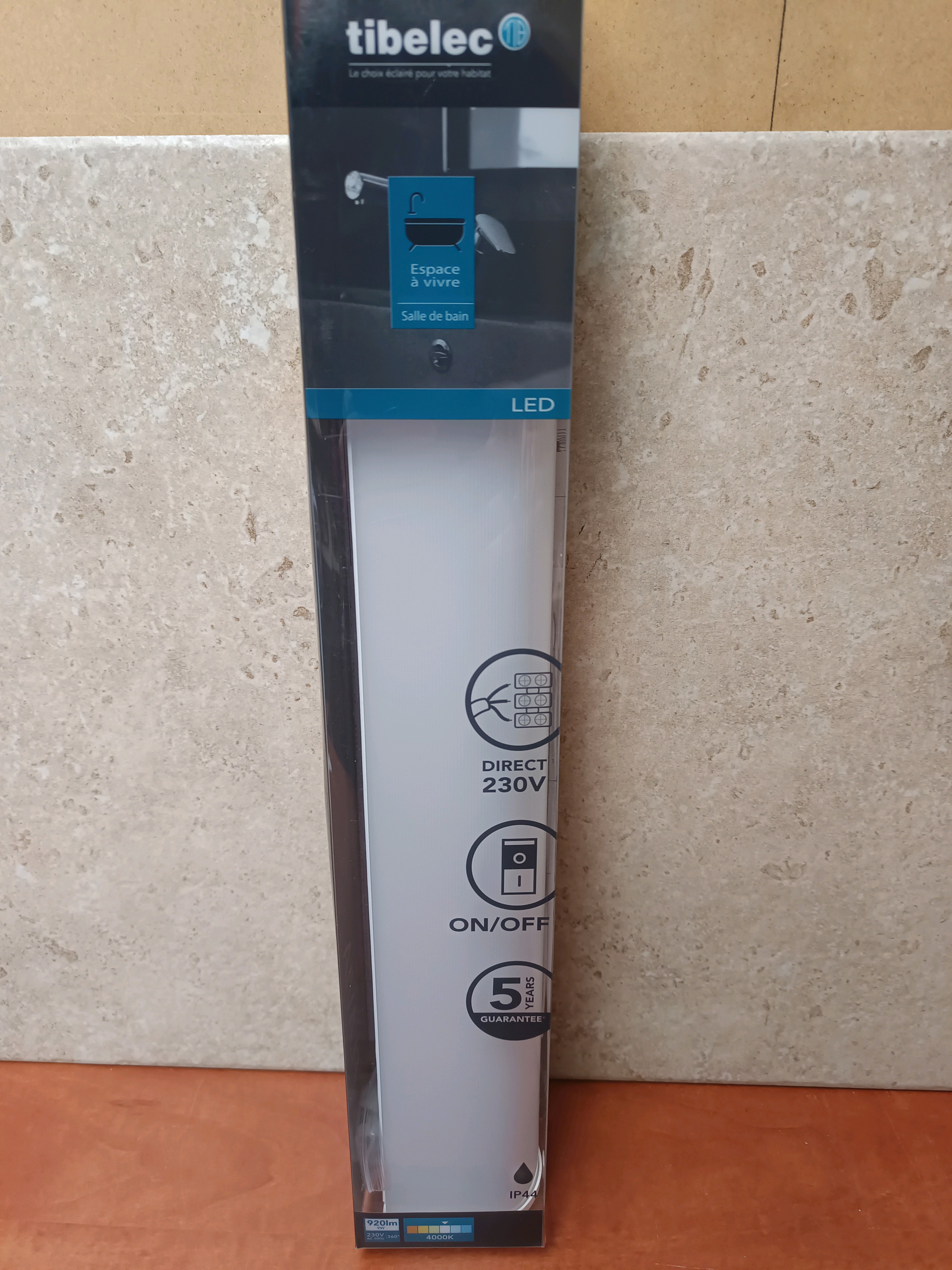Tibelec applique murale LED salle de bain
