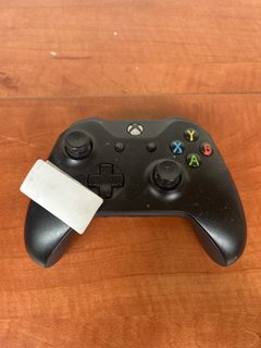 Manette sans fil Xbox One noire HS