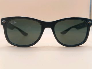 Lunettes de soleil Ray-Ban enfant - monture noire