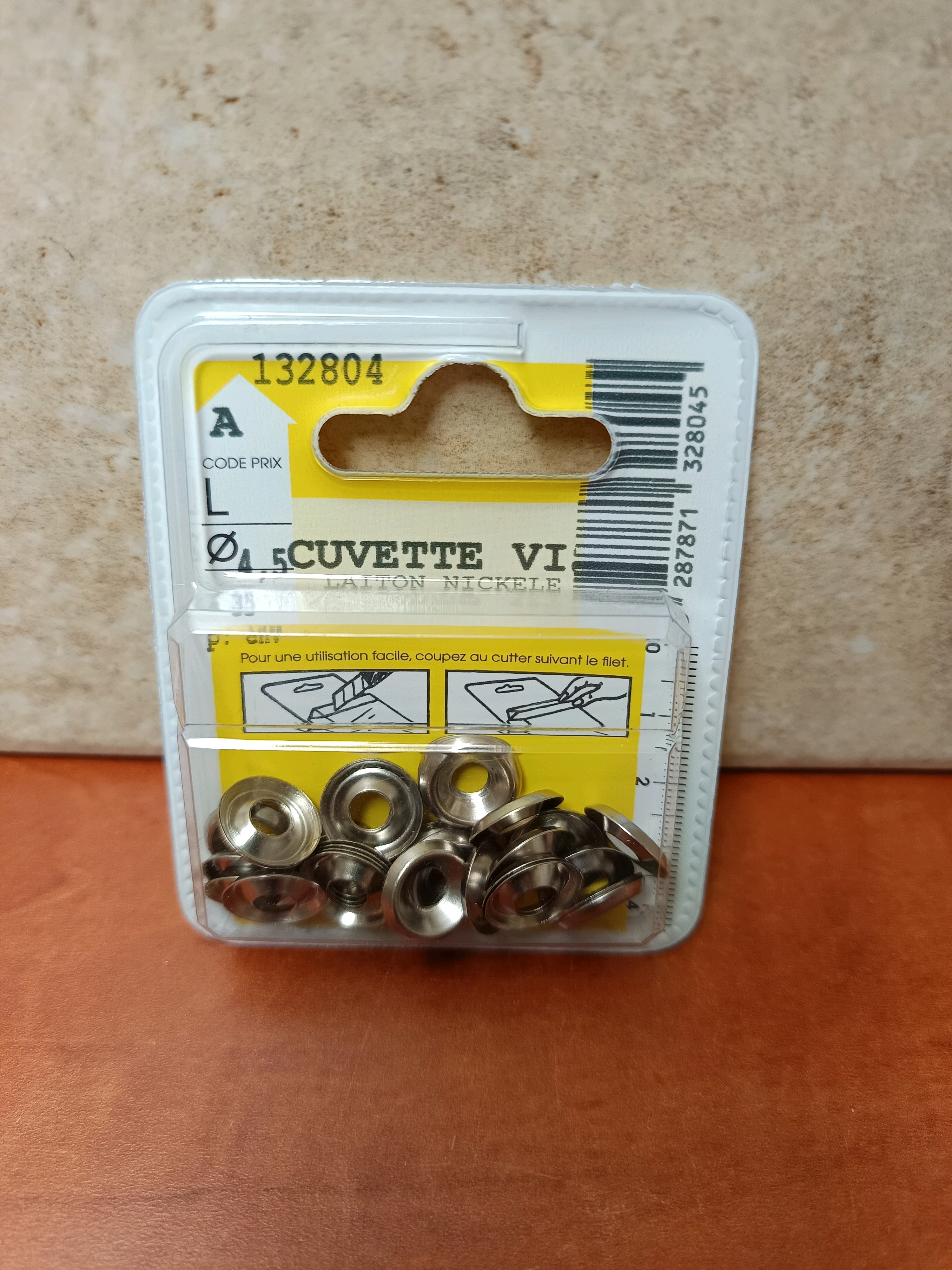 Cuvettes pour vis en laiton nickelé (blister)