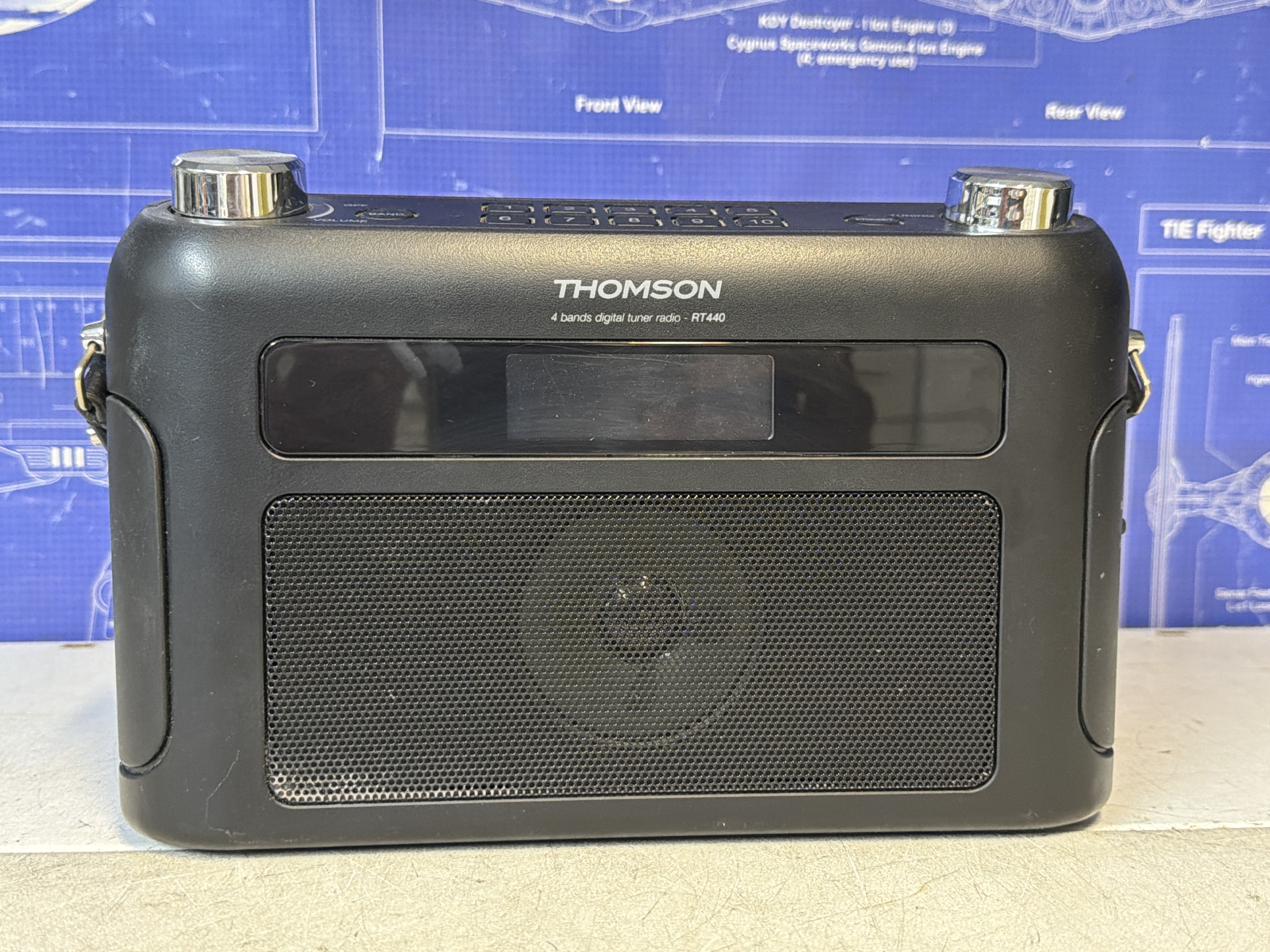 Radio portable Thomson RT440 4 bandes AM FM SW LW