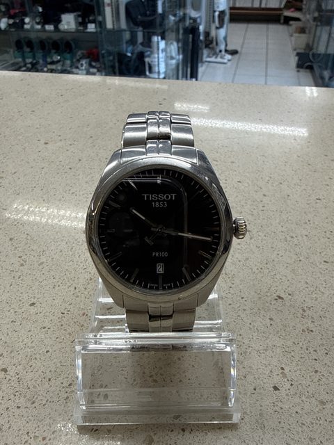Montre Tissot PR 100 acier cadran noir