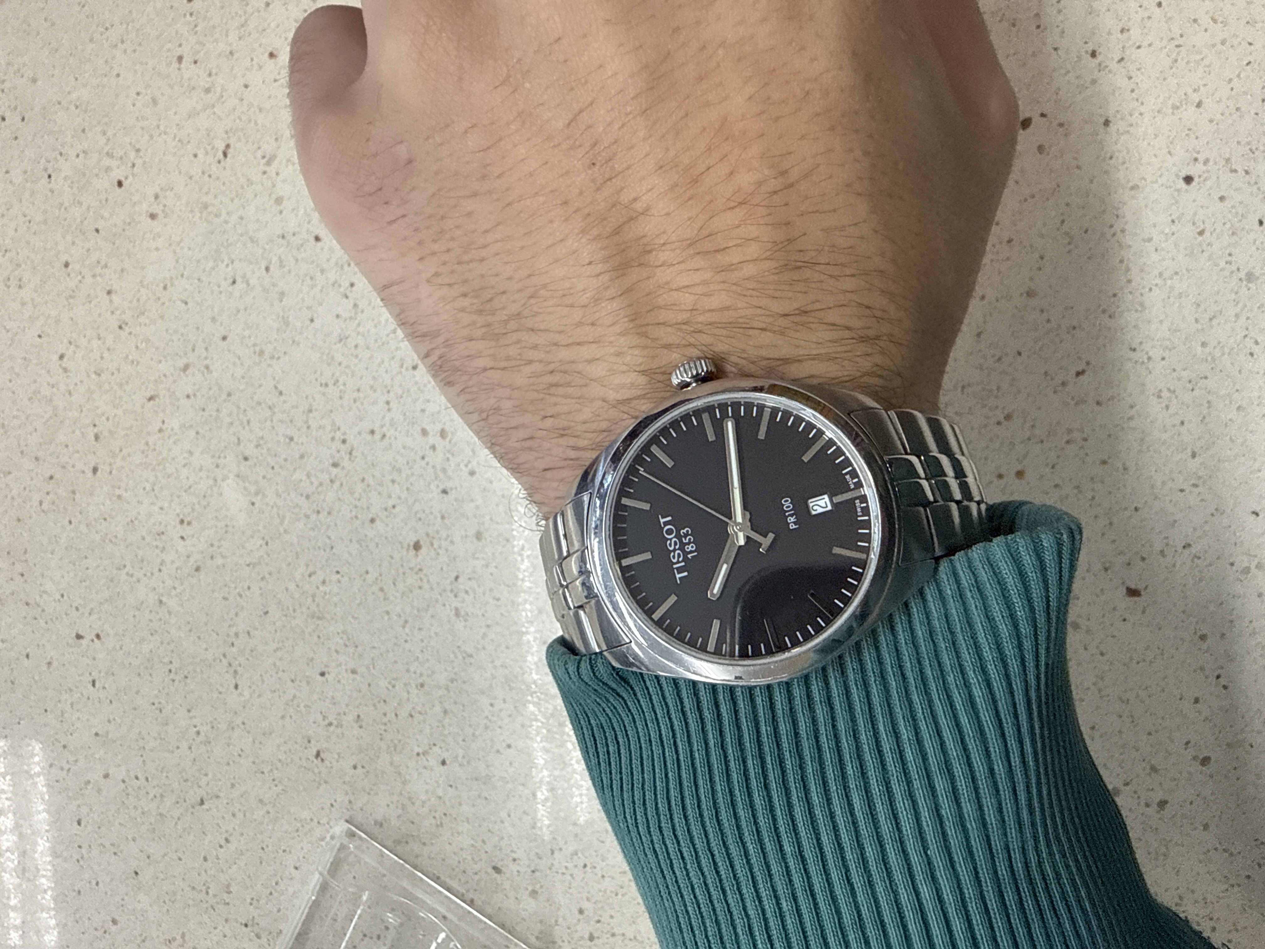 Montre Tissot PR 100 acier cadran noir — photo 2