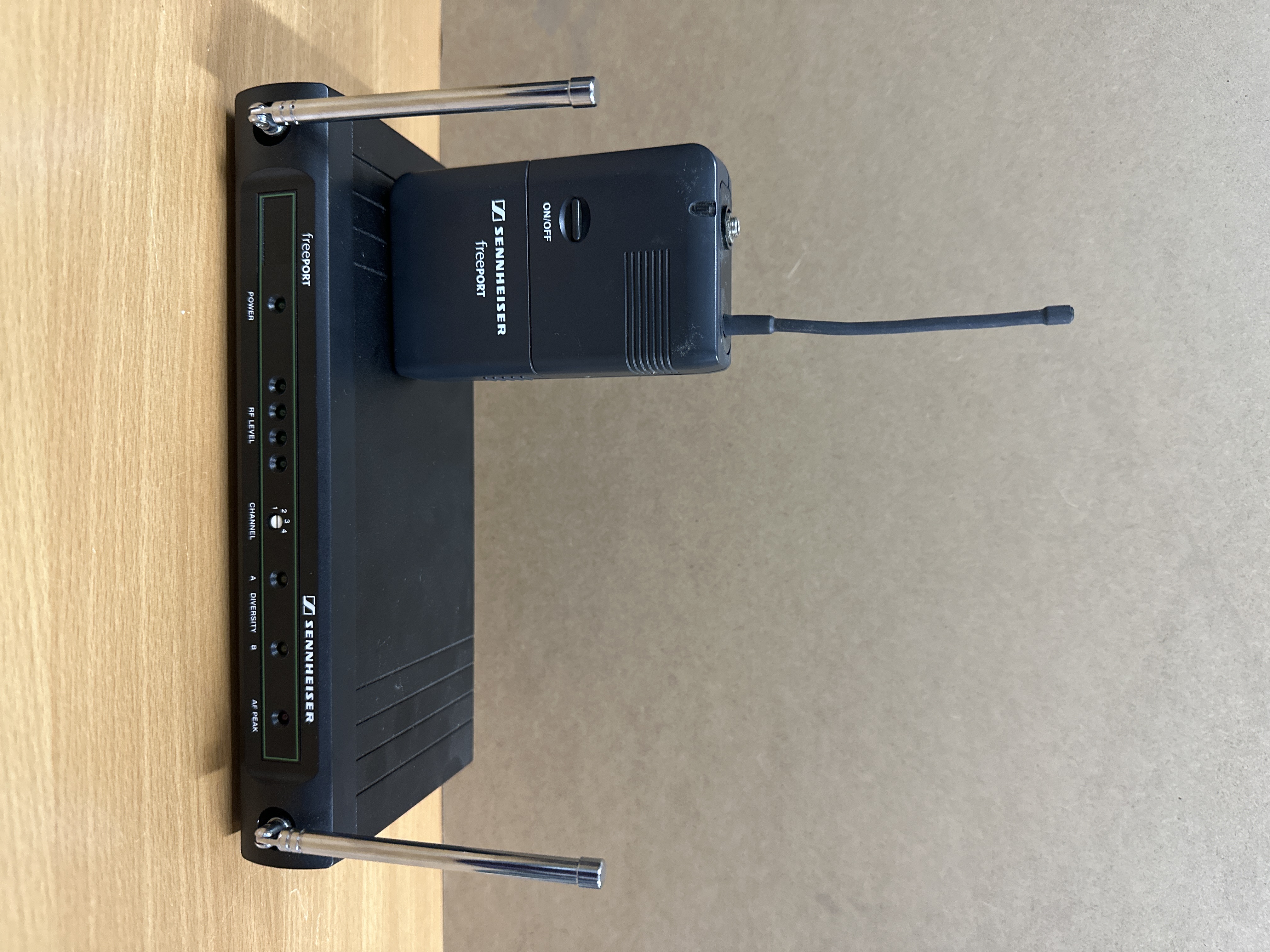 Sennheiser Freeport EM1-C récepteur et émetteur audio sans fil