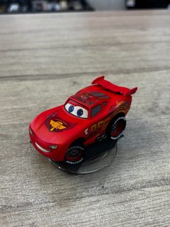 Disney Pixar Cars - Lightning McQueen (n°95) voiture miniature