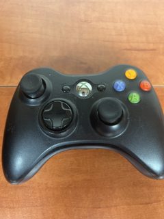 Manette Venom compatible Xbox 360 HS pour pièces