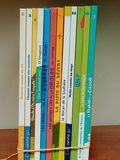Lot de 12 livres jeunesse illustrés — photo 2