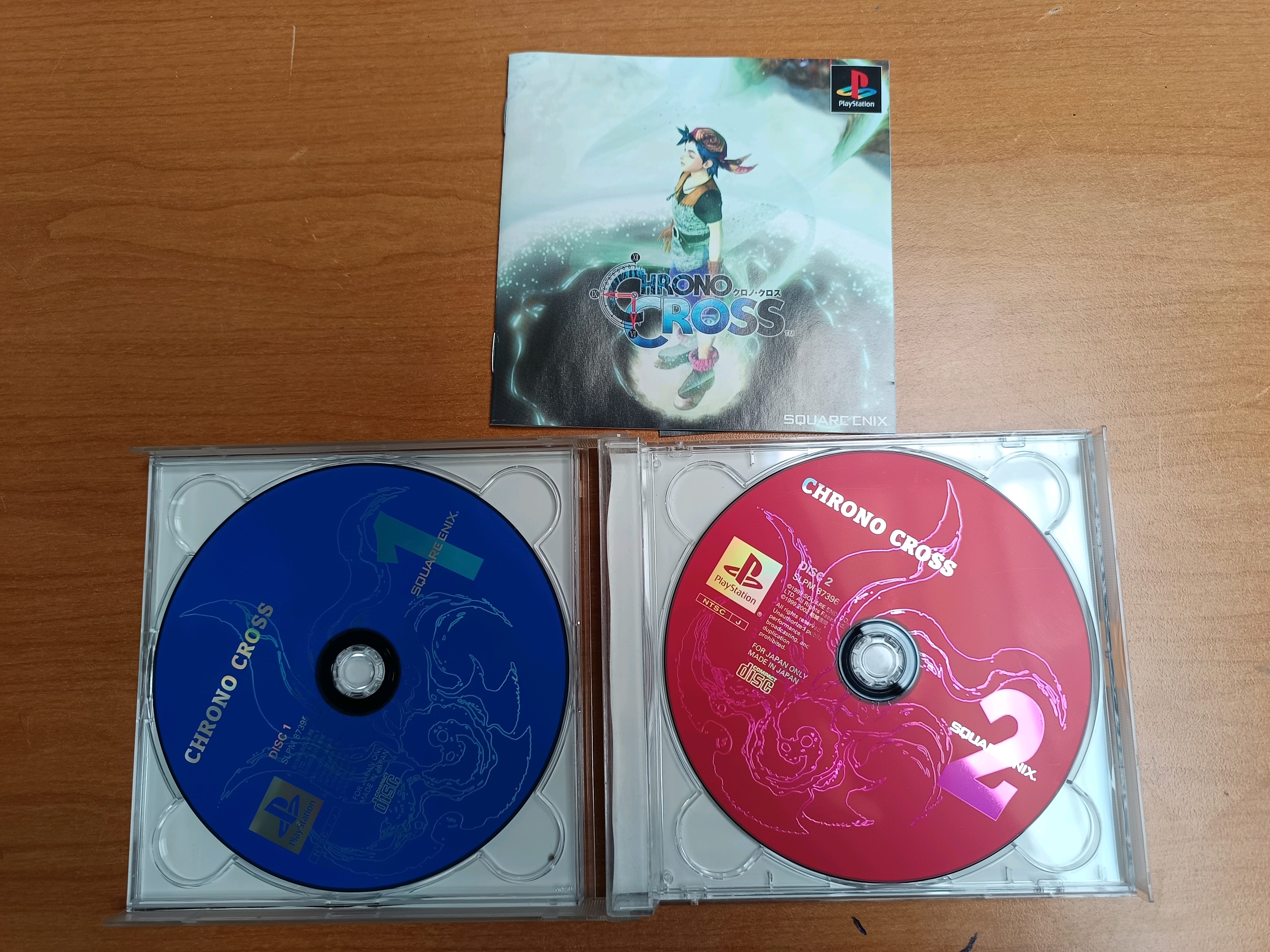 Sony PlayStation (PS1) - Chrono Cross - 2 disques + notice